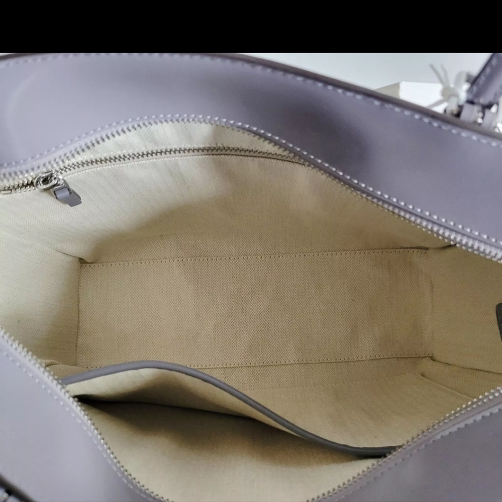 Tory Burch Emerson Patent Tote Shopper Shoulder Handbag Grey NWT - Picture 8 of 8